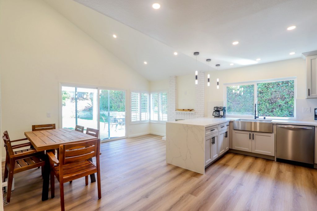 Kitchen and Living Room with Fireplace